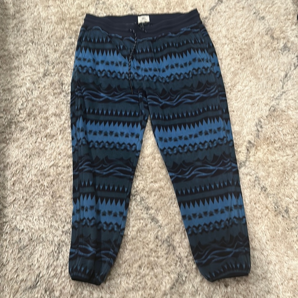 Surf side Supply Fleece pants, Size XL